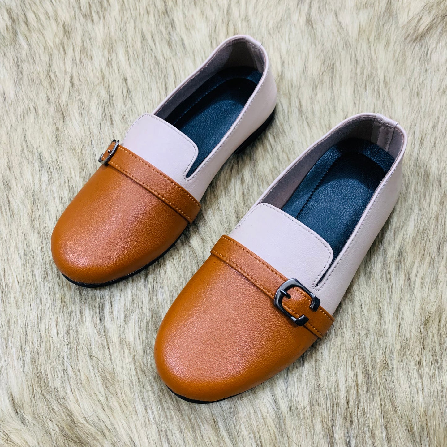 Loafers shoe