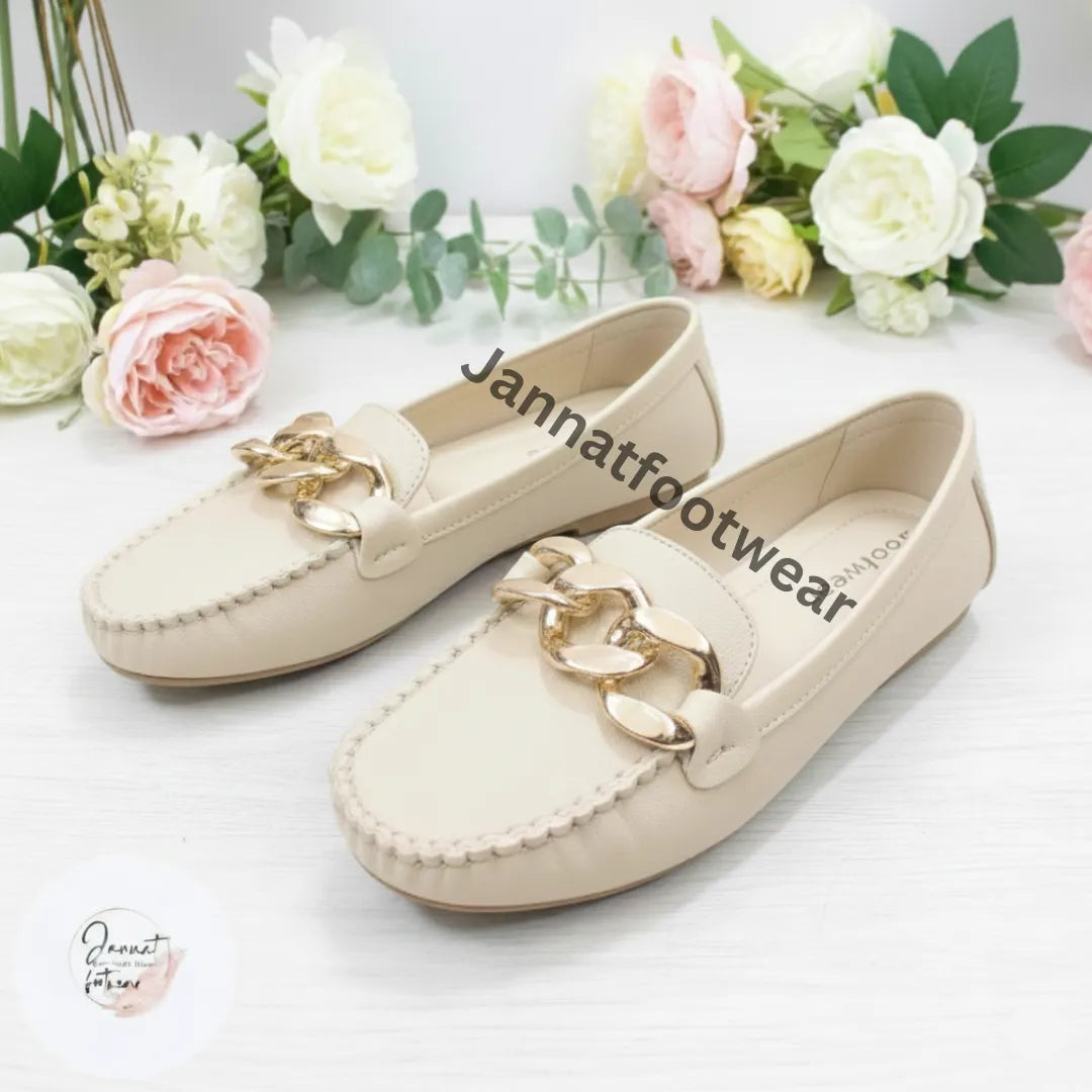 Loafers shoe