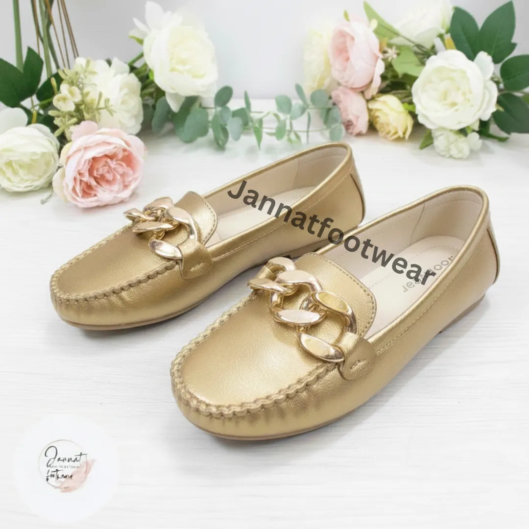Loafers shoe