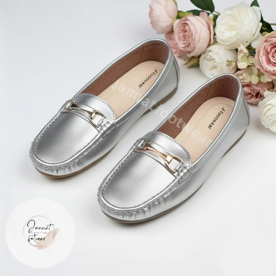 Loafers shoe